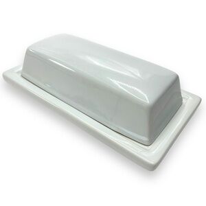 OGGI White Retro White Ceramic Butter Dish with Matching Lid